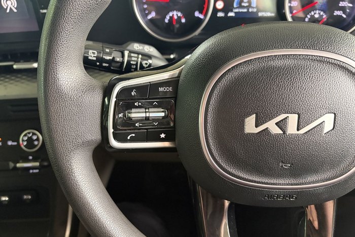 2022 Kia Carnival S