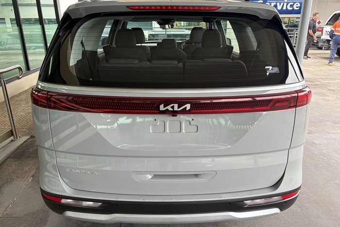 2022 Kia Carnival S