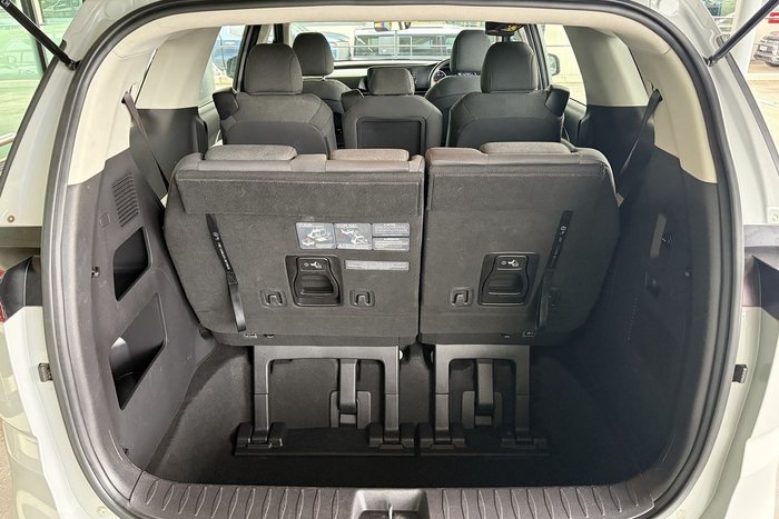 2022 Kia Carnival S
