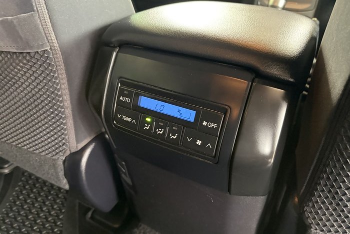 2023 Toyota Landcruiser Prado GXL