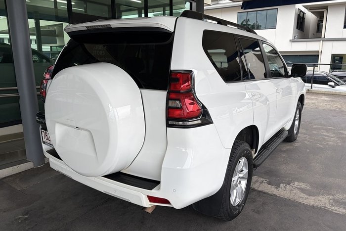 2023 Toyota Landcruiser Prado GXL