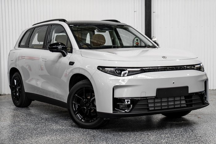 2025 Leapmotor C10
