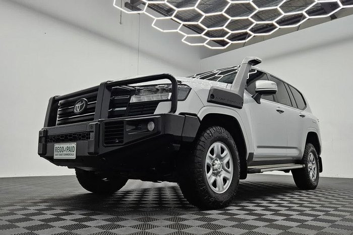 2024 Toyota Landcruiser