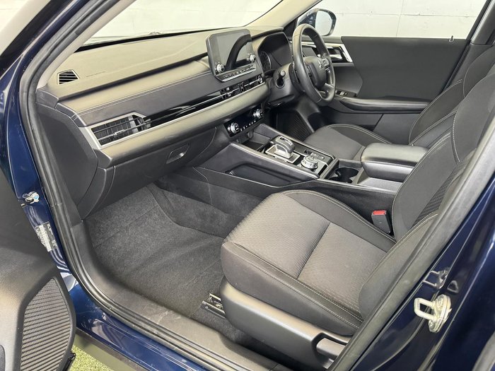 2022 Mitsubishi Outlander ES