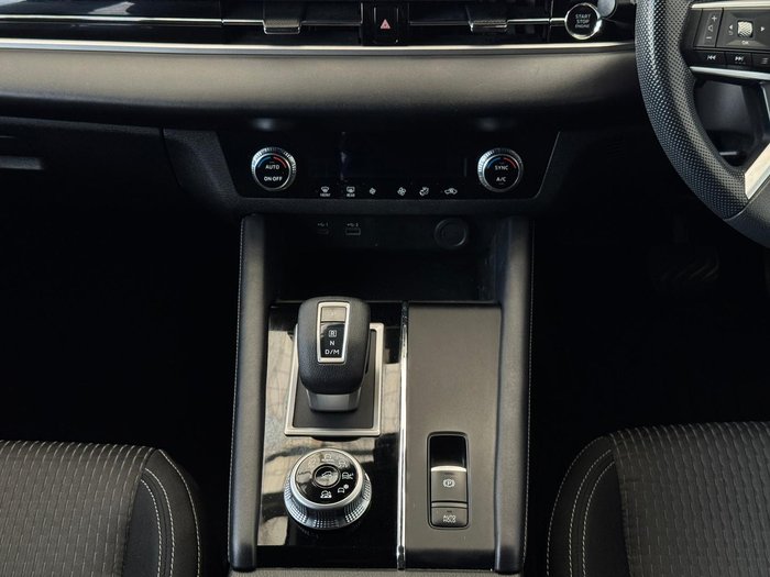 2023 Mitsubishi Outlander ES