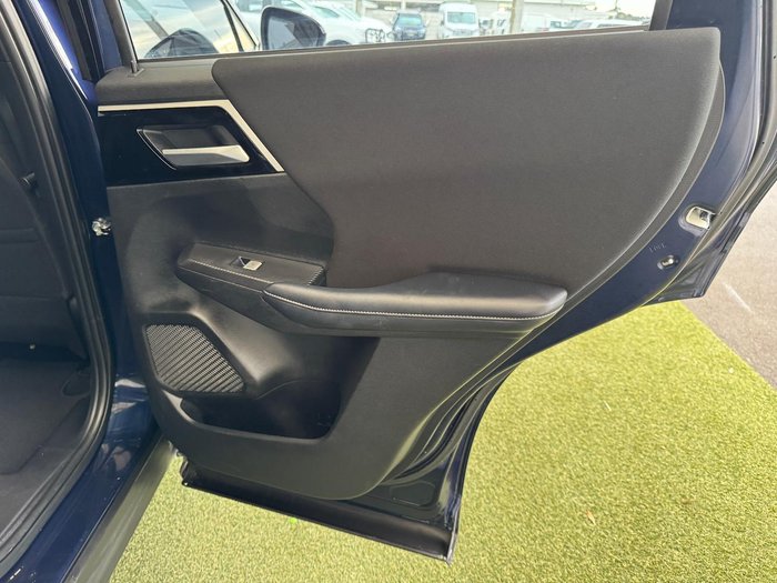 2023 Mitsubishi Outlander ES