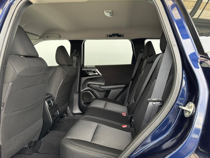 2023 Mitsubishi Outlander ES