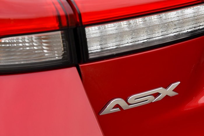 2019 Mitsubishi ASX LS
