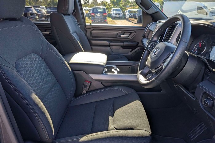 2026 RAM 1500 Express Black Edition Hurricane SO