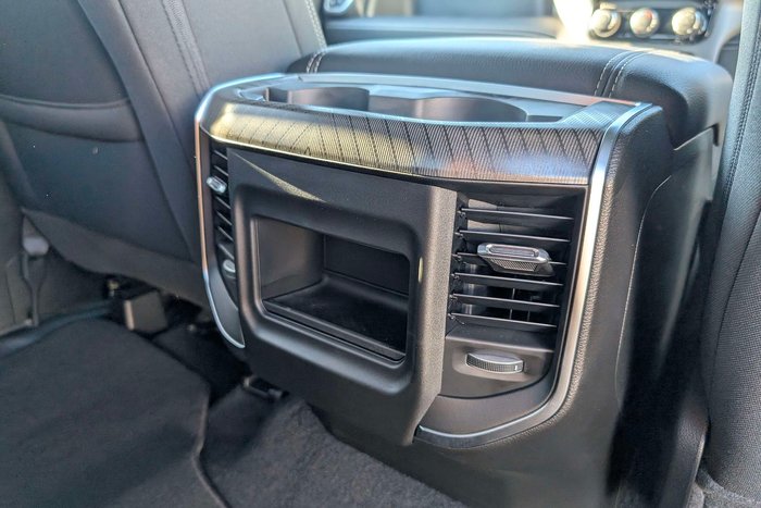 2026 RAM 1500 Express Black Edition Hurricane SO