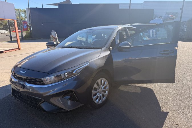 2024 KIA CERATO S