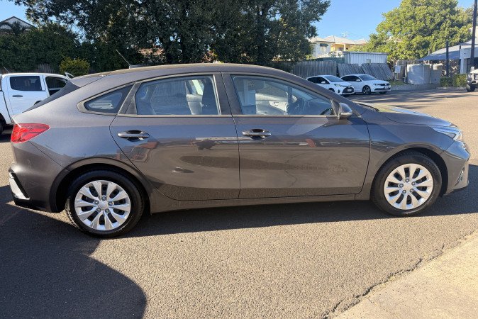 2024 KIA CERATO S