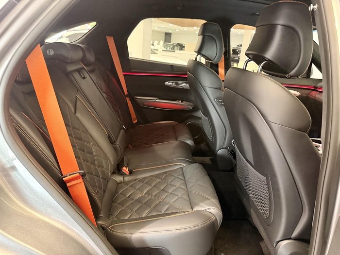 2025 Genesis GV70 3.5T SIGNATURE SPORT