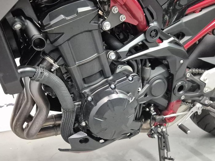 2021 Kawasaki Z900 (ZR900F) Z White
