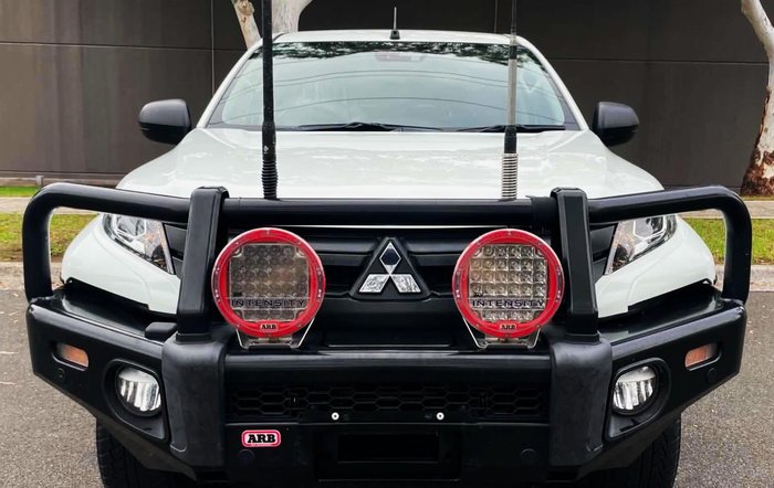 2022 Mitsubishi Triton GLX