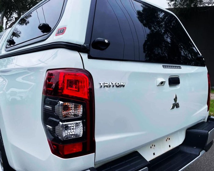 2022 Mitsubishi Triton GLX