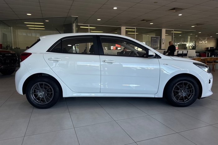 2017 Kia Rio S