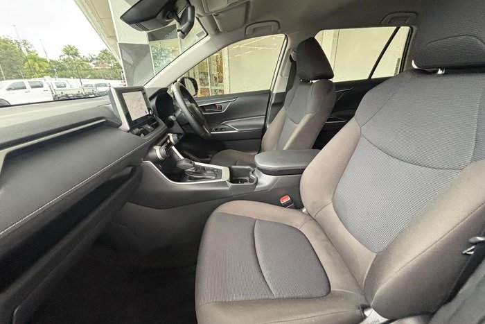 2024 Toyota RAV4 GX