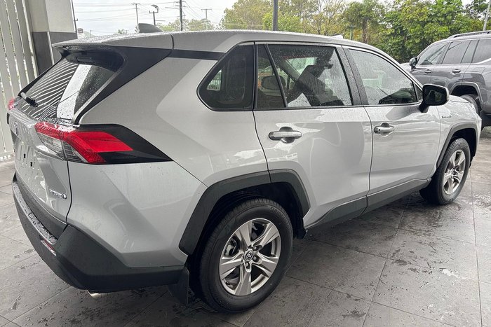 2024 Toyota RAV4 GX