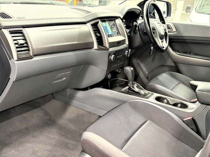 2017 Ford Everest Trend UA 4X4 Dual Range Blue Reflex