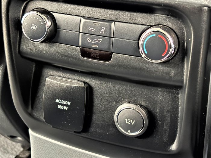 2017 Ford Everest Trend UA 4X4 Dual Range Blue Reflex