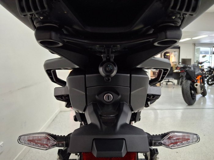 2021 BMW Motorrad S 1000 XR TOUR Red