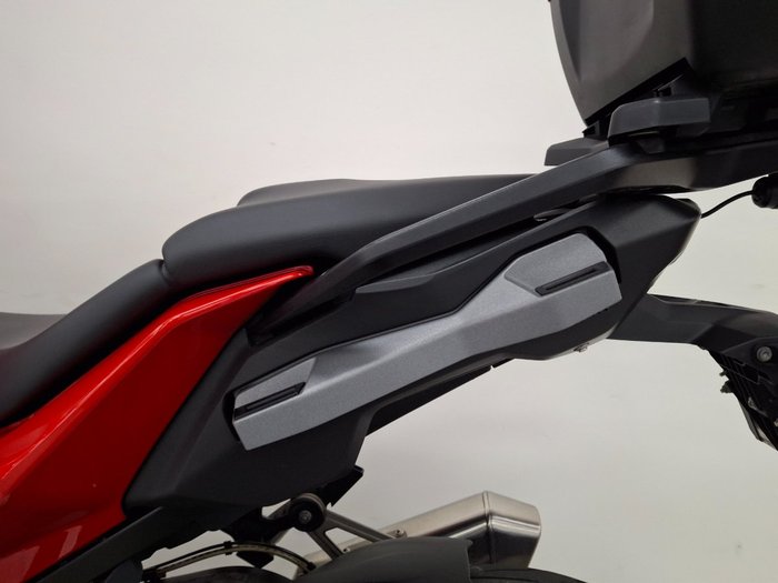2021 BMW Motorrad S 1000 XR TOUR Red