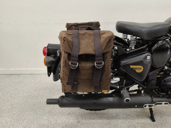2021 Royal Enfield CLASSIC 500 ABS Black