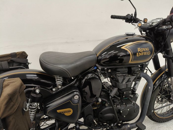 2021 Royal Enfield CLASSIC 500 ABS Black