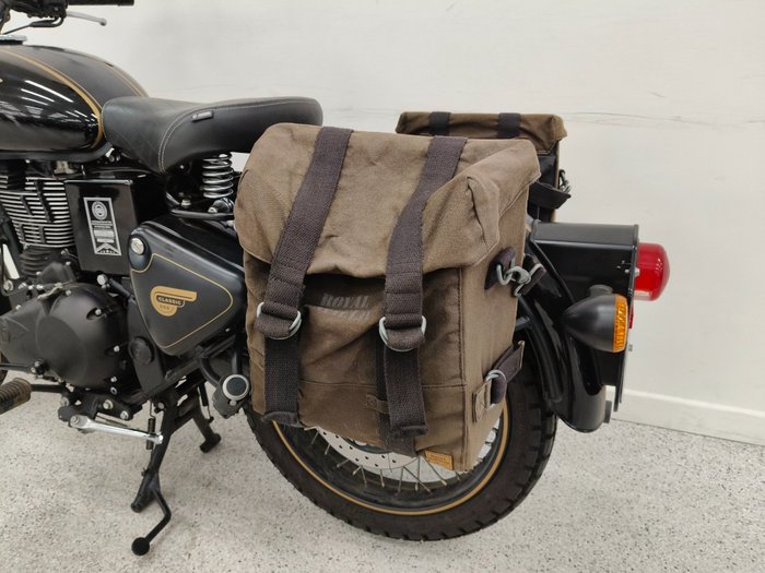 2021 Royal Enfield CLASSIC 500 ABS Black