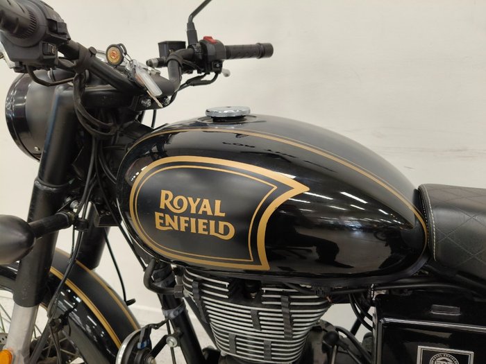 2021 Royal Enfield CLASSIC 500 ABS Black