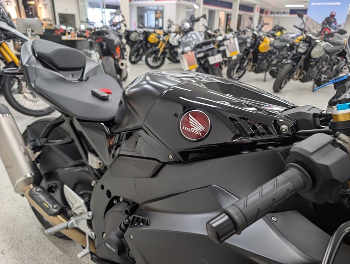 2024 Honda CBR1000RR-R SP (FIREBLADE) ABS Black