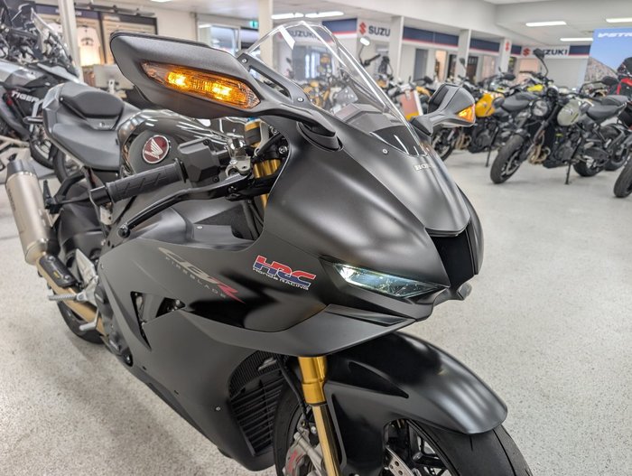 2024 Honda CBR1000RR-R SP (FIREBLADE) ABS Black