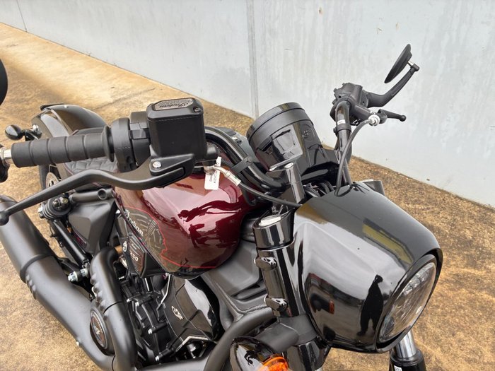 2026 Indian Scout Bobber 125th Anniversary Red with Black Crystal Fade