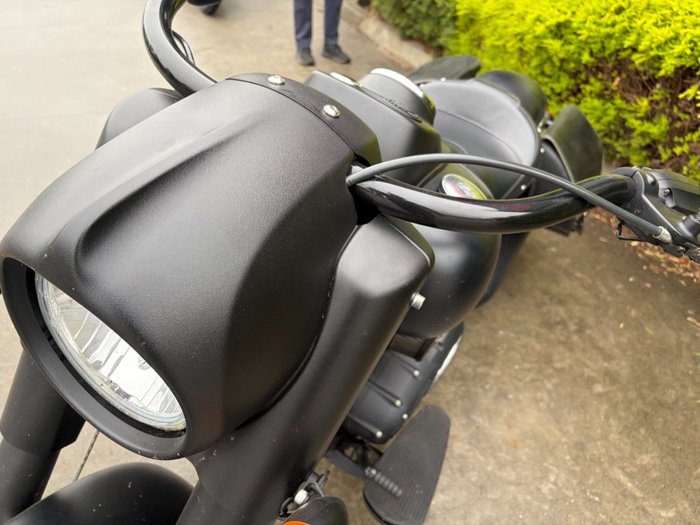 2016 Indian CHIEF DARK HORSE Black