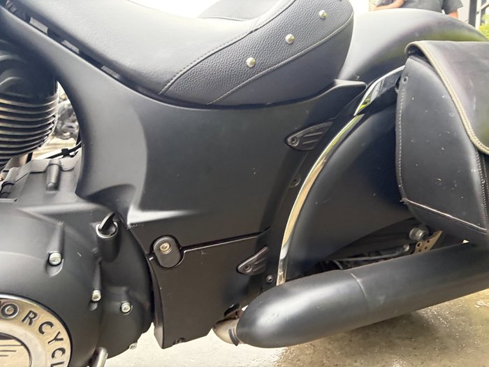 2016 Indian CHIEF DARK HORSE Black