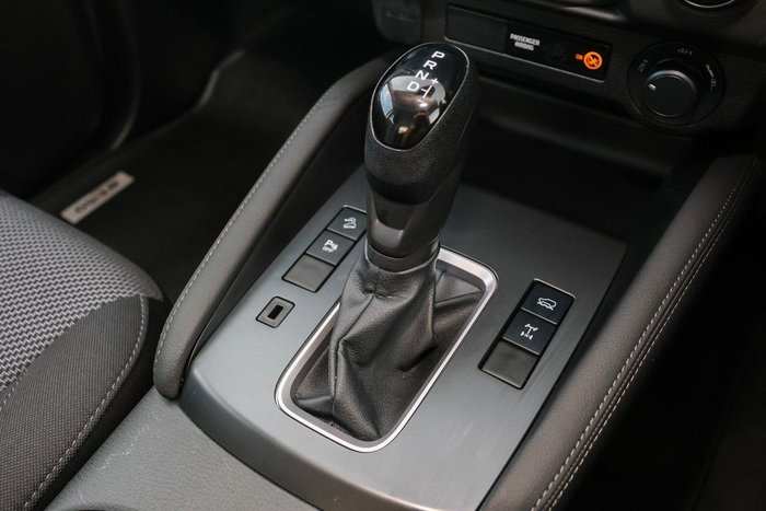 2025 Mazda BT-50 XT