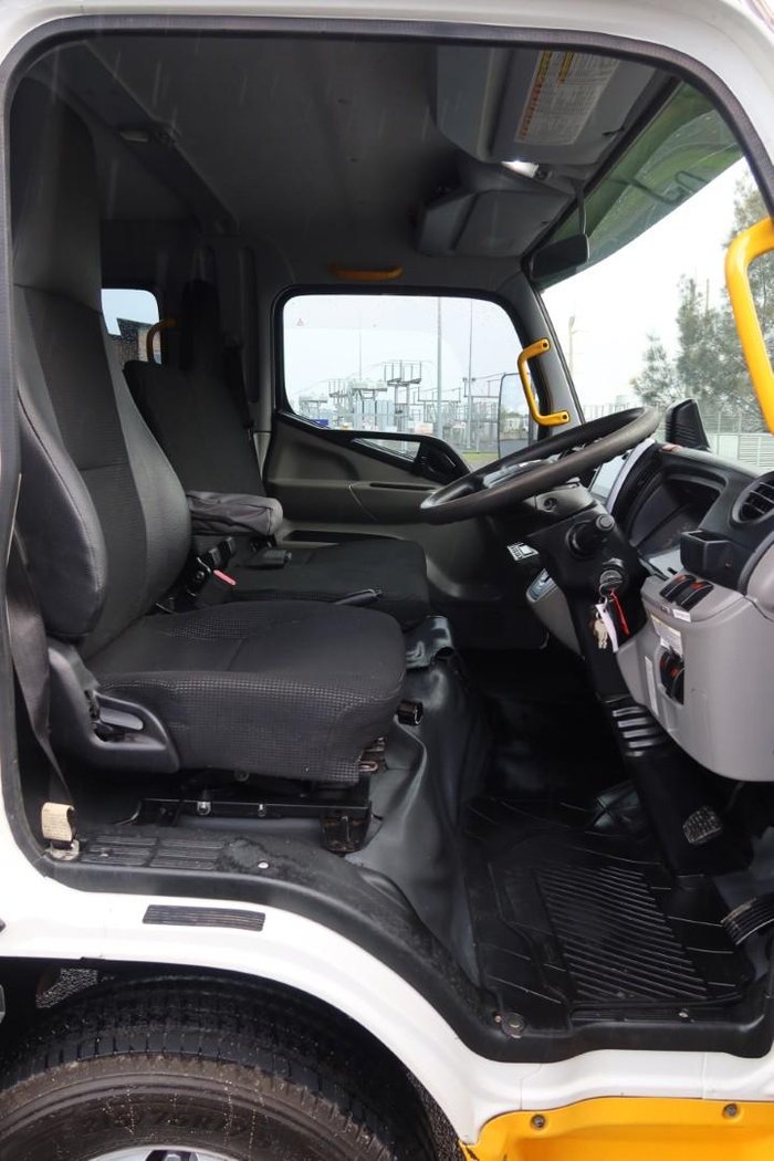 2019 Fuso Canter 918