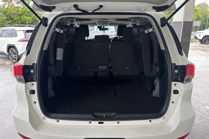 2022 Toyota Fortuner GXL