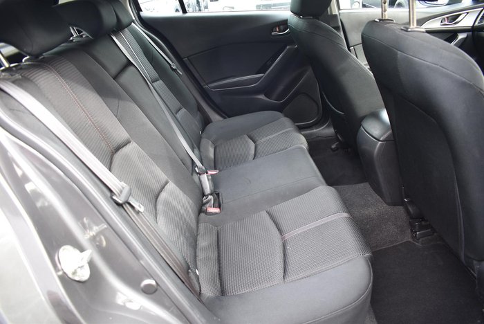 2018 Mazda 3 Maxx Sport