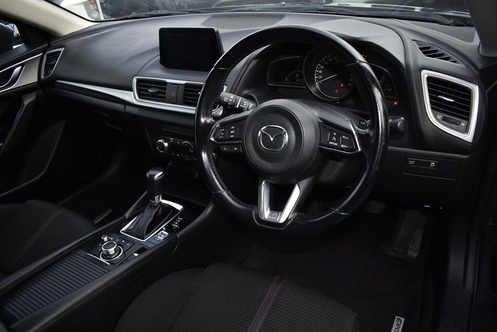 2018 Mazda 3 Maxx Sport