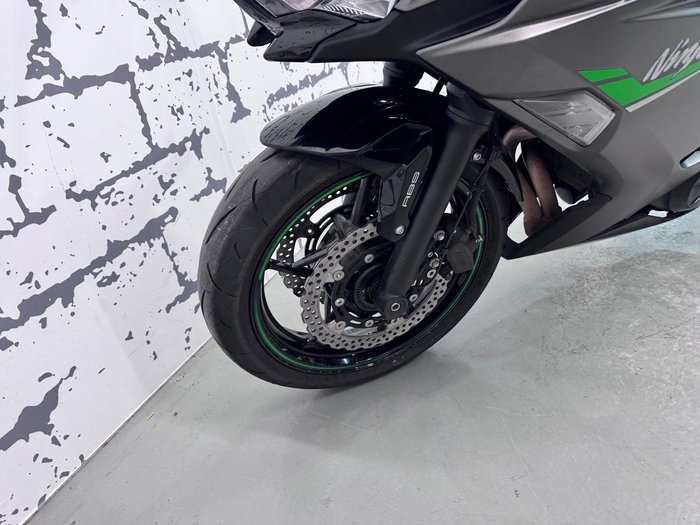 2024 Kawasaki Ninja 650 ABS Ninja Grey