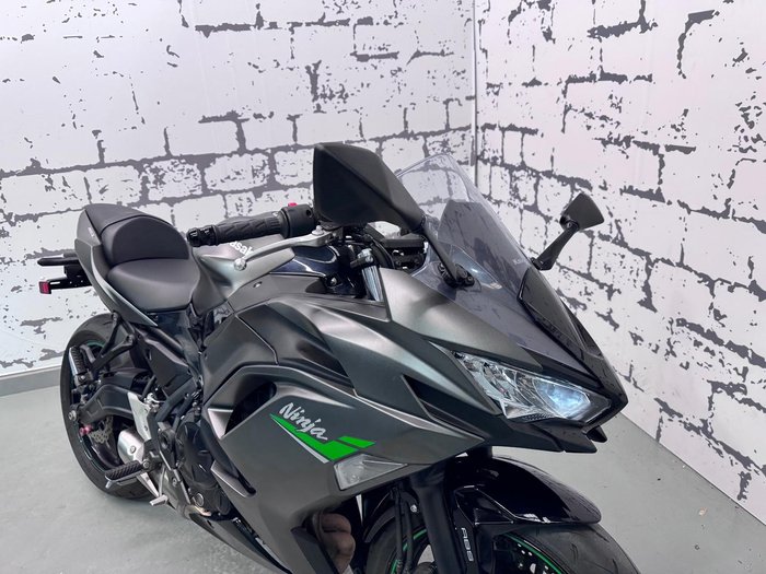 2024 Kawasaki Ninja 650 ABS Ninja Grey