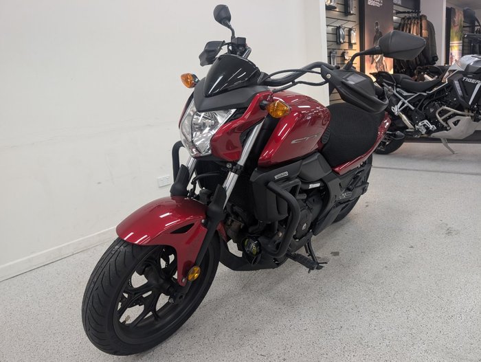2014 Honda CTX700N Red
