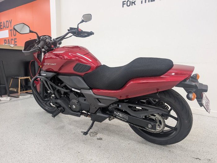 2014 Honda CTX700N Red