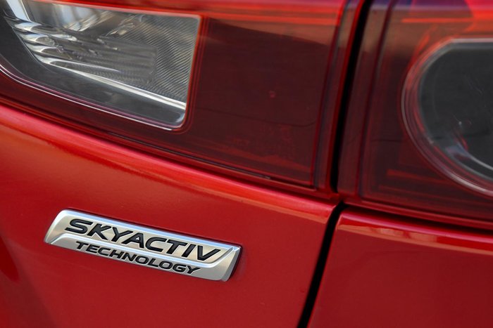 2014 Mazda 3 SP25 GT