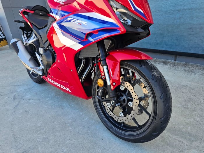 2026 Honda CBR500RA (ABS) LAMS Red