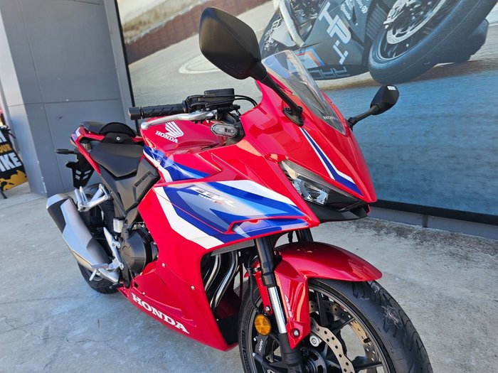 2026 Honda CBR500RA (ABS) LAMS Red