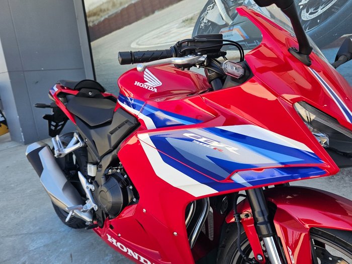 2026 Honda CBR500RA (ABS) LAMS Red