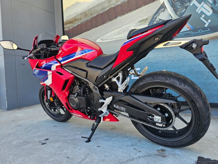 2026 Honda CBR500RA (ABS) LAMS Red